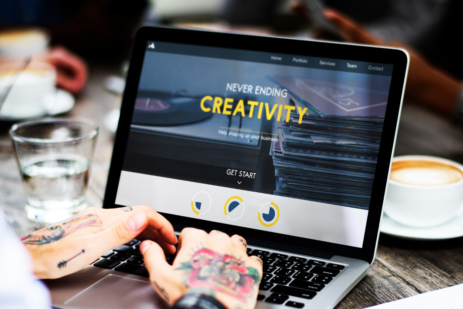 contoh company profile untuk bisnis kreatif